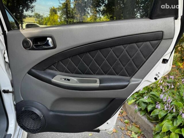 Білий Шевроле Лачетті, об'ємом двигуна 1.8 л та пробігом 112 тис. км за 5290 $, фото 22 на Automoto.ua