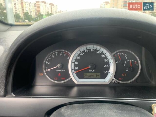 Белый Шевроле Лачетти, объемом двигателя 1.8 л и пробегом 206 тыс. км за 4700 $, фото 13 на Automoto.ua