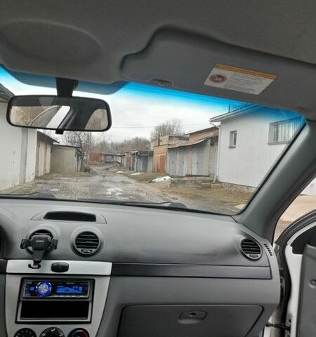 Білий Шевроле Лачетті, об'ємом двигуна 1.6 л та пробігом 97 тис. км за 4500 $, фото 36 на Automoto.ua