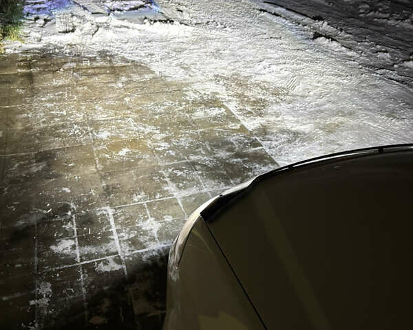 Белый Шевроле Лачетти, объемом двигателя 1.6 л и пробегом 230 тыс. км за 4000 $, фото 15 на Automoto.ua