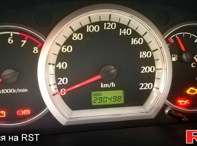 Белый Шевроле Лачетти, объемом двигателя 1.8 л и пробегом 290 тыс. км за 3700 $, фото 8 на Automoto.ua