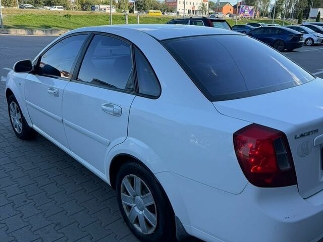 Білий Шевроле Лачетті, об'ємом двигуна 1.8 л та пробігом 300 тис. км за 2700 $, фото 12 на Automoto.ua