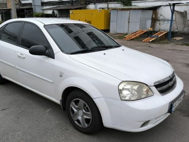 Білий Шевроле Лачетті, об'ємом двигуна 1.6 л та пробігом 225 тис. км за 3300 $, фото 1 на Automoto.ua