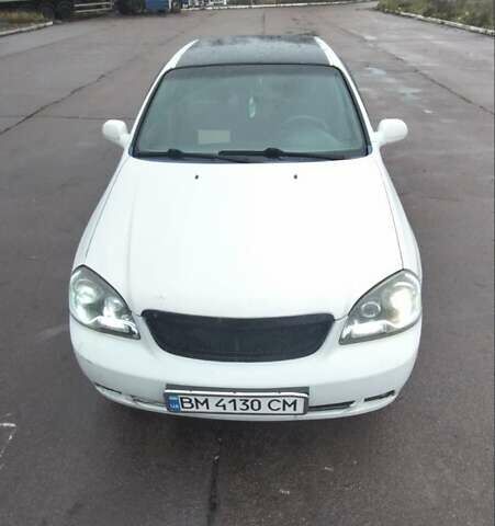 Белый Шевроле Лачетти, объемом двигателя 1.6 л и пробегом 218 тыс. км за 3800 $, фото 5 на Automoto.ua