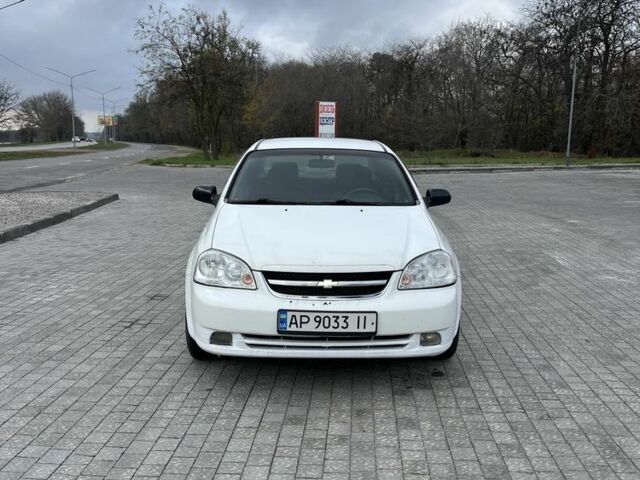 Белый Шевроле Лачетти, объемом двигателя 1.8 л и пробегом 198 тыс. км за 3500 $, фото 1 на Automoto.ua