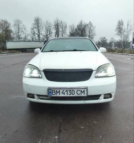 Белый Шевроле Лачетти, объемом двигателя 1.6 л и пробегом 218 тыс. км за 3800 $, фото 6 на Automoto.ua