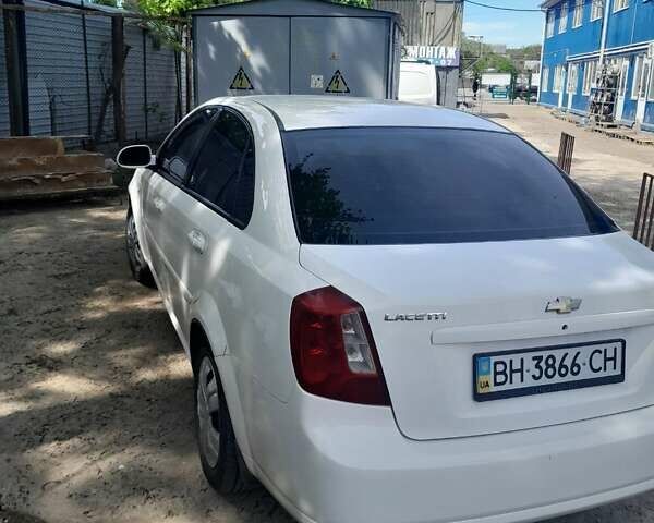 Білий Шевроле Лачетті, об'ємом двигуна 1.8 л та пробігом 173 тис. км за 3900 $, фото 4 на Automoto.ua