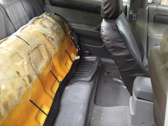 Белый Шевроле Лачетти, объемом двигателя 1.6 л и пробегом 196 тыс. км за 1300 $, фото 4 на Automoto.ua