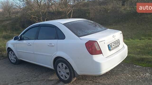 Білий Шевроле Лачетті, об'ємом двигуна 1.8 л та пробігом 305 тис. км за 4000 $, фото 3 на Automoto.ua