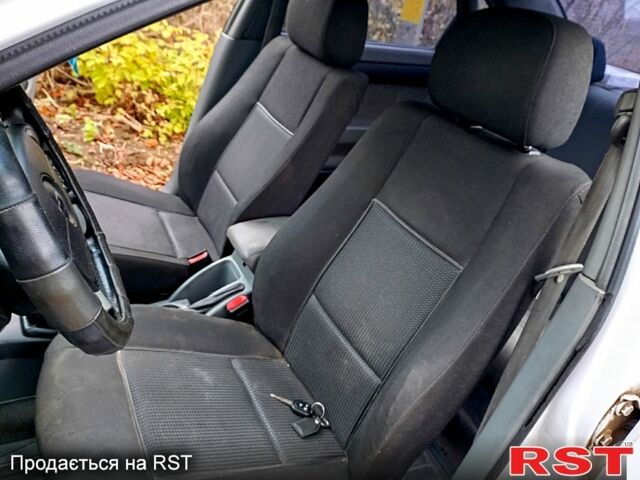 Белый Шевроле Лачетти, объемом двигателя 1.8 л и пробегом 356 тыс. км за 3600 $, фото 10 на Automoto.ua