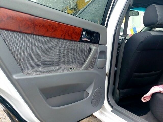 Білий Шевроле Лачетті, об'ємом двигуна 0 л та пробігом 189 тис. км за 4500 $, фото 6 на Automoto.ua