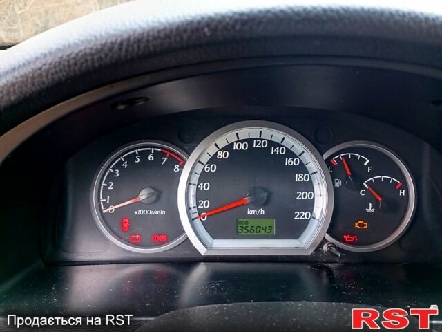 Белый Шевроле Лачетти, объемом двигателя 1.8 л и пробегом 356 тыс. км за 3600 $, фото 9 на Automoto.ua