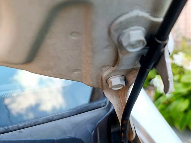 Білий Шевроле Лачетті, об'ємом двигуна 1.6 л та пробігом 173 тис. км за 4300 $, фото 6 на Automoto.ua