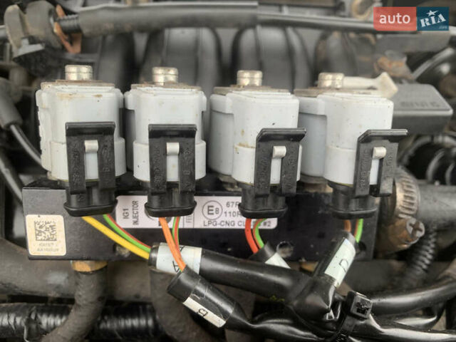 Белый Шевроле Лачетти, объемом двигателя 1.6 л и пробегом 124 тыс. км за 5900 $, фото 34 на Automoto.ua