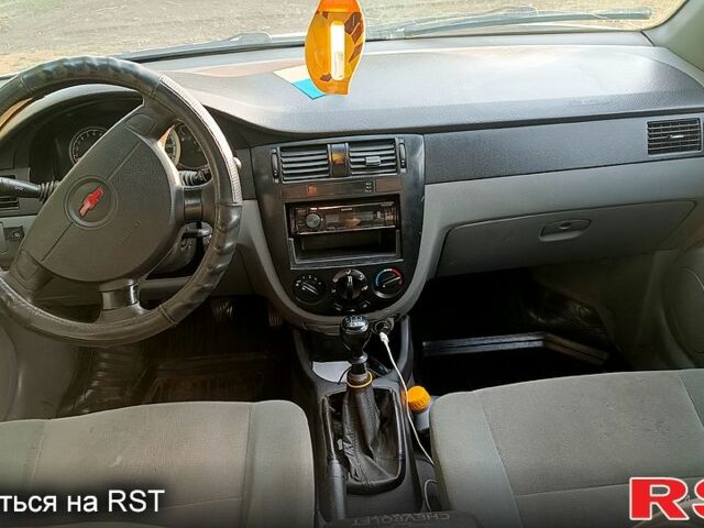 Білий Шевроле Лачетті, об'ємом двигуна 1.6 л та пробігом 428 тис. км за 2750 $, фото 3 на Automoto.ua