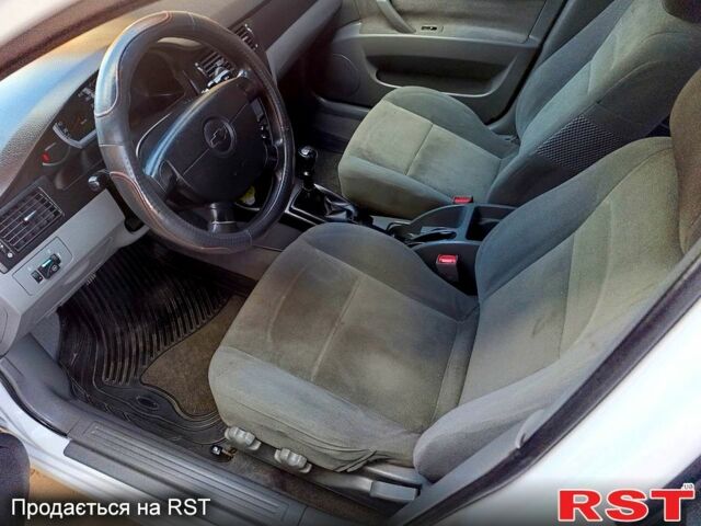 Білий Шевроле Лачетті, об'ємом двигуна 1.6 л та пробігом 173 тис. км за 4300 $, фото 5 на Automoto.ua