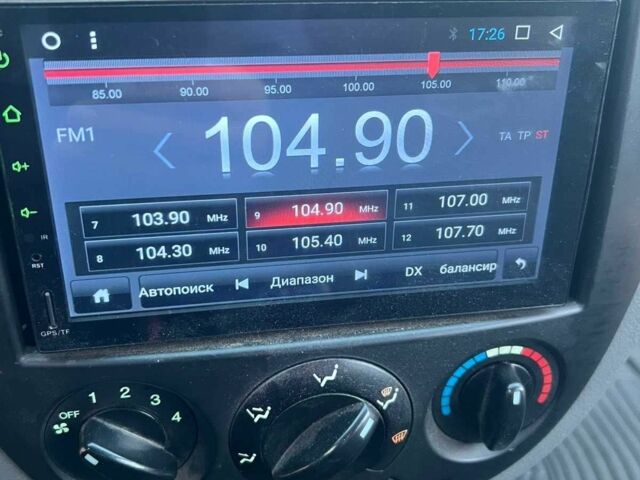 Белый Шевроле Лачетти, объемом двигателя 1.8 л и пробегом 119 тыс. км за 5500 $, фото 9 на Automoto.ua