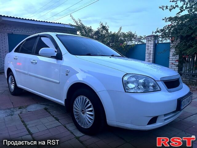 Білий Шевроле Лачетті, об'ємом двигуна 1.6 л та пробігом 173 тис. км за 4300 $, фото 1 на Automoto.ua