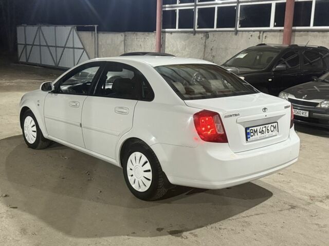 Белый Шевроле Лачетти, объемом двигателя 1.5 л и пробегом 199 тыс. км за 2950 $, фото 1 на Automoto.ua