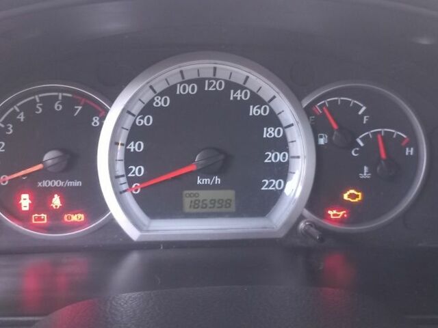 Белый Шевроле Лачетти, объемом двигателя 0 л и пробегом 186 тыс. км за 2799 $, фото 16 на Automoto.ua