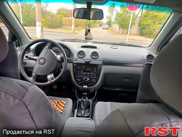 Бежевый Шевроле Лачетти, объемом двигателя 1.8 л и пробегом 230 тыс. км за 3400 $, фото 5 на Automoto.ua