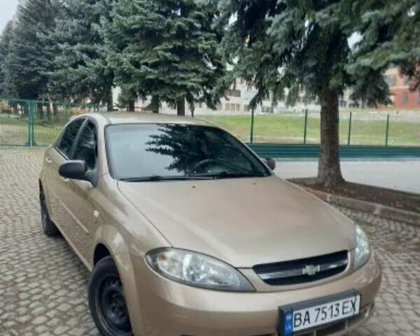 Бежевый Шевроле Лачетти, объемом двигателя 1.6 л и пробегом 354 тыс. км за 3800 $, фото 4 на Automoto.ua
