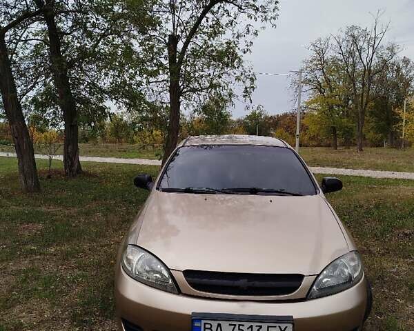 Бежевый Шевроле Лачетти, объемом двигателя 1.6 л и пробегом 354 тыс. км за 3800 $, фото 5 на Automoto.ua