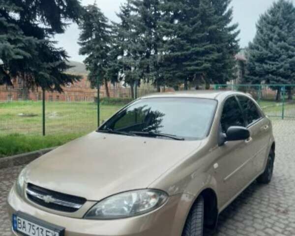 Бежевый Шевроле Лачетти, объемом двигателя 1.6 л и пробегом 354 тыс. км за 3800 $, фото 2 на Automoto.ua