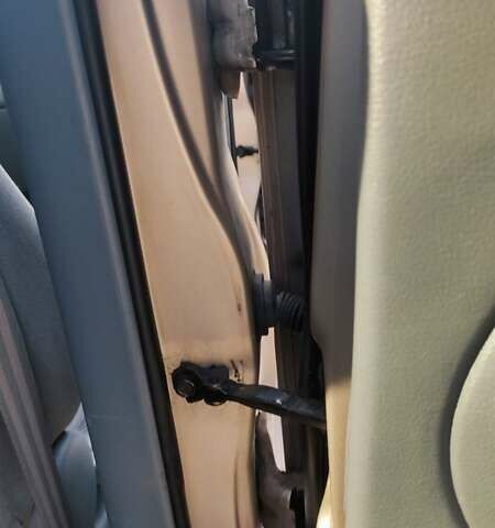 Бежевый Шевроле Лачетти, объемом двигателя 1.6 л и пробегом 354 тыс. км за 3800 $, фото 7 на Automoto.ua