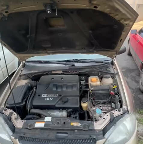 Бежевий Шевроле Лачетті, об'ємом двигуна 1.6 л та пробігом 230 тис. км за 3500 $, фото 8 на Automoto.ua