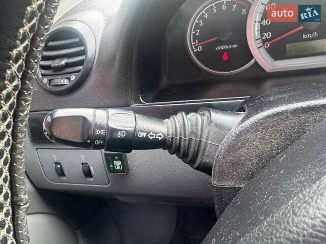Бежевий Шевроле Лачетті, об'ємом двигуна 1.8 л та пробігом 216 тис. км за 3990 $, фото 16 на Automoto.ua
