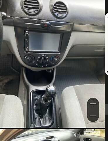 Бежевый Шевроле Лачетти, объемом двигателя 1.6 л и пробегом 200 тыс. км за 4400 $, фото 3 на Automoto.ua