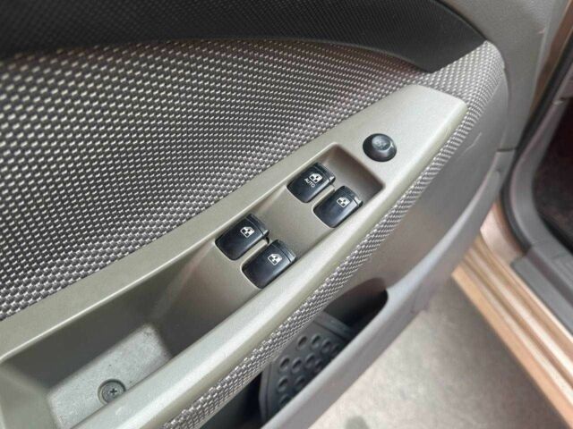 Бежевий Шевроле Лачетті, об'ємом двигуна 0 л та пробігом 216 тис. км за 3990 $, фото 14 на Automoto.ua