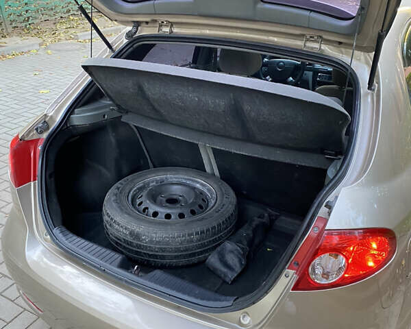 Бежевый Шевроле Лачетти, объемом двигателя 1.6 л и пробегом 134 тыс. км за 4600 $, фото 14 на Automoto.ua