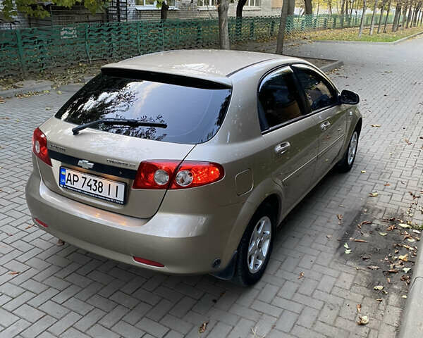 Бежевый Шевроле Лачетти, объемом двигателя 1.6 л и пробегом 134 тыс. км за 4600 $, фото 4 на Automoto.ua