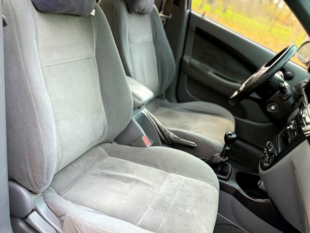 Бежевий Шевроле Лачетті, об'ємом двигуна 1.6 л та пробігом 215 тис. км за 3999 $, фото 8 на Automoto.ua