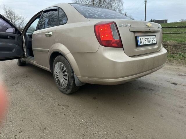 Бежевый Шевроле Лачетти, объемом двигателя 1.8 л и пробегом 288 тыс. км за 3300 $, фото 2 на Automoto.ua