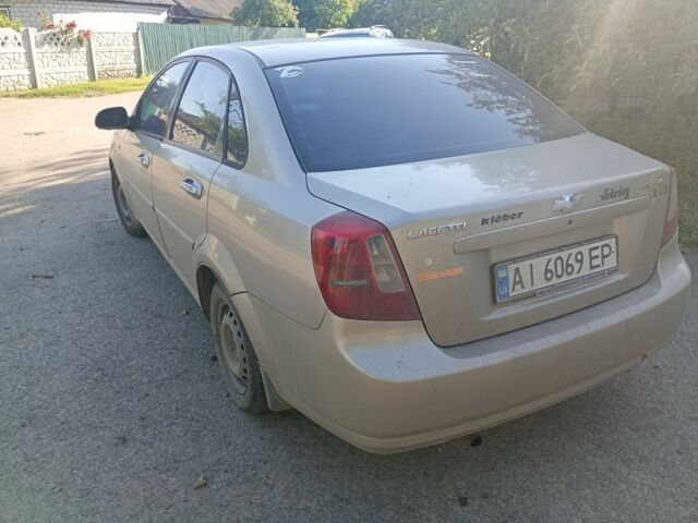 Бежевый Шевроле Лачетти, объемом двигателя 1.8 л и пробегом 300 тыс. км за 1600 $, фото 3 на Automoto.ua