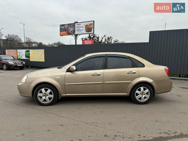 Бежевый Шевроле Лачетти, объемом двигателя 1.8 л и пробегом 170 тыс. км за 3999 $, фото 1 на Automoto.ua