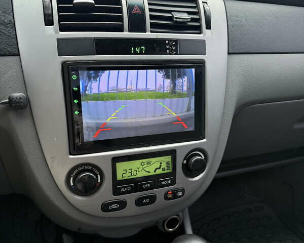 Бежевый Шевроле Лачетти, объемом двигателя 1.8 л и пробегом 166 тыс. км за 4200 $, фото 7 на Automoto.ua