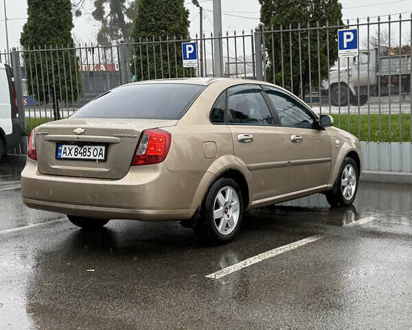 Бежевый Шевроле Лачетти, объемом двигателя 1.8 л и пробегом 166 тыс. км за 4200 $, фото 4 на Automoto.ua