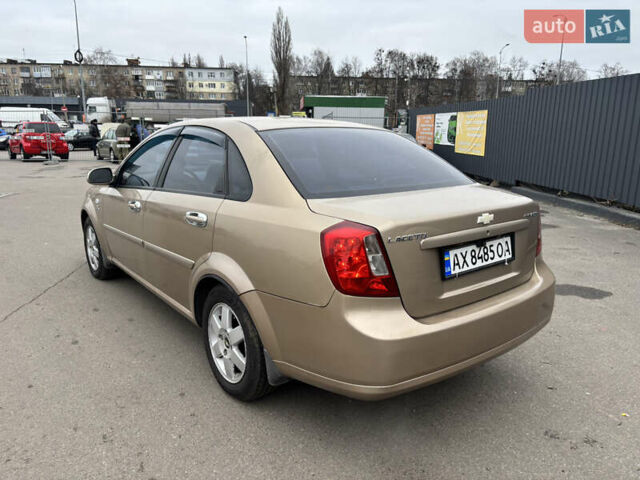 Бежевый Шевроле Лачетти, объемом двигателя 1.8 л и пробегом 170 тыс. км за 3999 $, фото 2 на Automoto.ua
