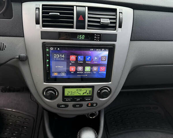 Бежевый Шевроле Лачетти, объемом двигателя 1.8 л и пробегом 166 тыс. км за 4200 $, фото 19 на Automoto.ua