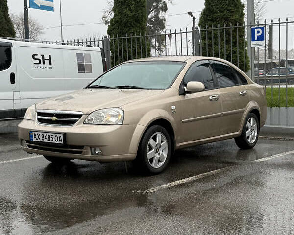 Бежевый Шевроле Лачетти, объемом двигателя 1.8 л и пробегом 166 тыс. км за 4200 $, фото 2 на Automoto.ua