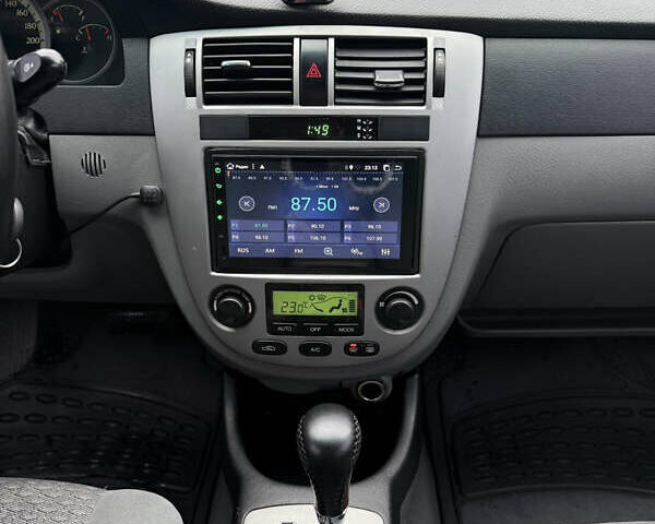 Бежевый Шевроле Лачетти, объемом двигателя 1.8 л и пробегом 166 тыс. км за 4200 $, фото 16 на Automoto.ua