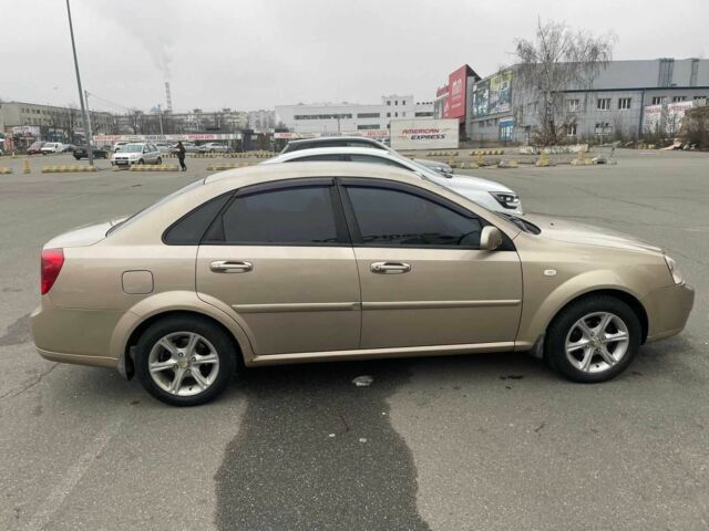 Бежевый Шевроле Лачетти, объемом двигателя 1.8 л и пробегом 212 тыс. км за 4200 $, фото 8 на Automoto.ua