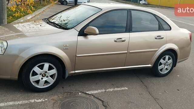 Бежевый Шевроле Лачетти, объемом двигателя 1.8 л и пробегом 257 тыс. км за 4100 $, фото 7 на Automoto.ua