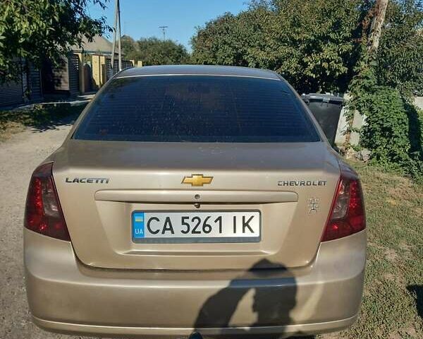 Бежевый Шевроле Лачетти, объемом двигателя 1.6 л и пробегом 303 тыс. км за 5200 $, фото 7 на Automoto.ua
