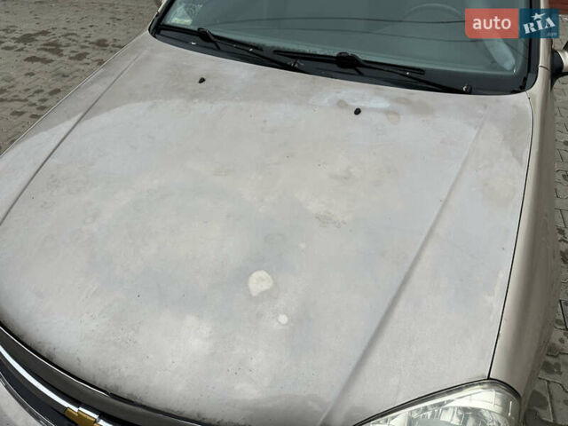 Бежевий Шевроле Лачетті, об'ємом двигуна 1.8 л та пробігом 230 тис. км за 2500 $, фото 9 на Automoto.ua