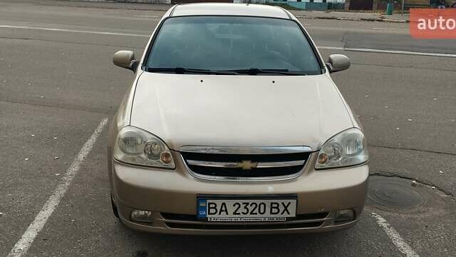 Бежевый Шевроле Лачетти, объемом двигателя 1.8 л и пробегом 257 тыс. км за 4100 $, фото 5 на Automoto.ua